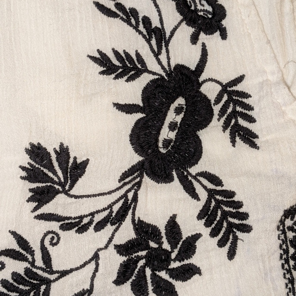 J.Crew Womens Pull On White Cotton Gauze Embroidered Floral Shorts Size 10 NWOT - Picture 5 of 9